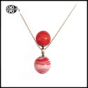 Ella M2.5 pendant with necklace