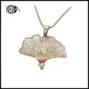 Gingko M2.5 pendant with necklace